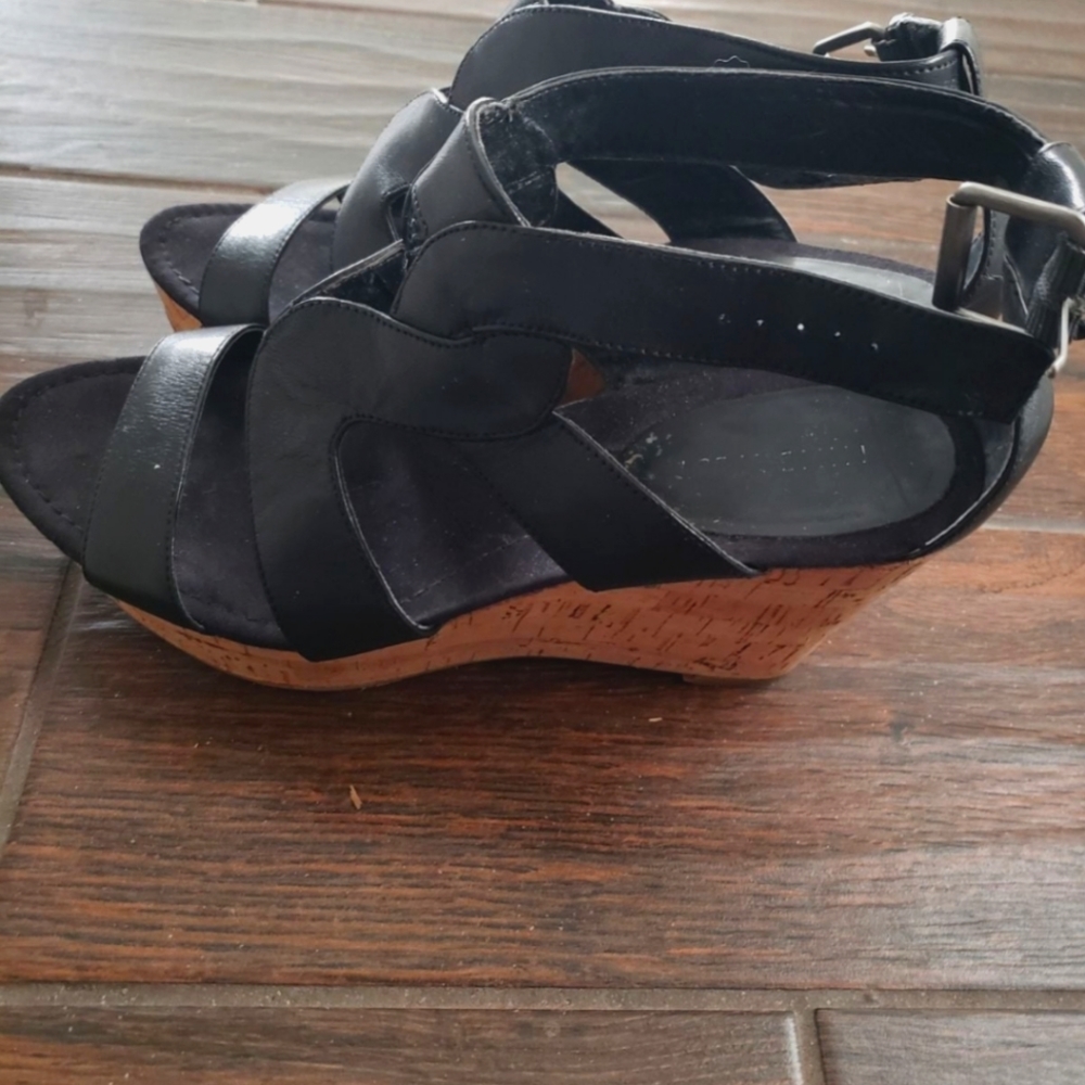Nine West Black Leather Sandals Size 8.5 M